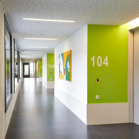 Hotel Middelpunt - Gratis Parking - Ontbijt Inbegrepen! Middelkerke