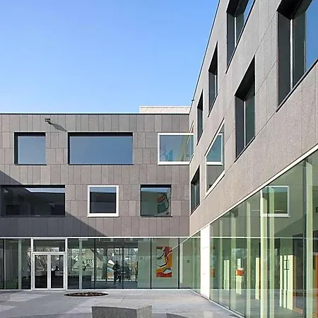 Middelpunt - Gratis Parking - Ontbijt Inbegrepen! 3* ミデルケルケ
