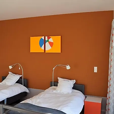 Middelpunt - Gratis Parking - Ontbijt Inbegrepen! 3*