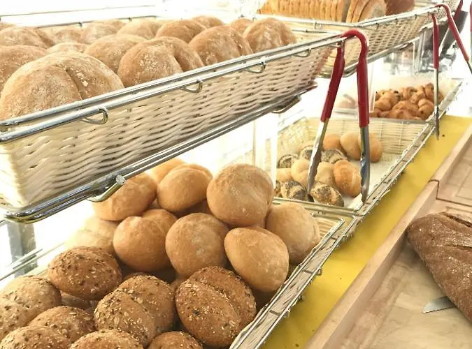 Middelpunt - Gratis Parking - Ontbijt Inbegrepen!